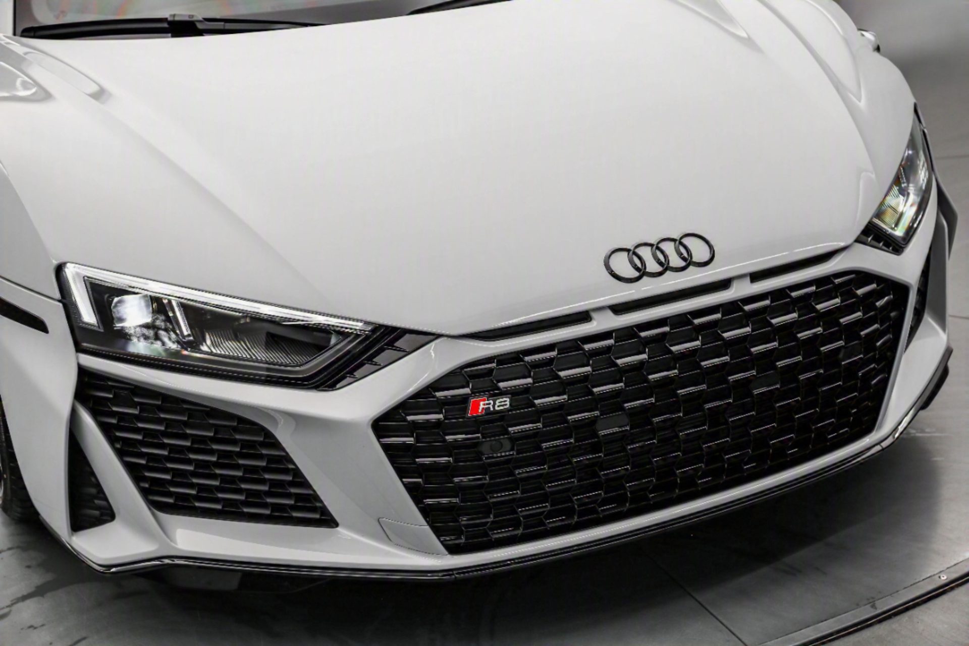 Audi R8 front grille and headlights detail